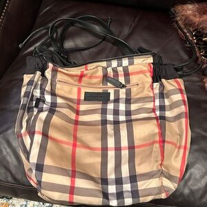 😍 Burberry tote